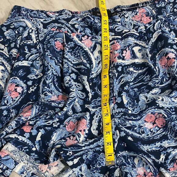 Torrid Navy Pink Paisley Pull-On Flowy Shorts Size 3X - Picture 9 of 12